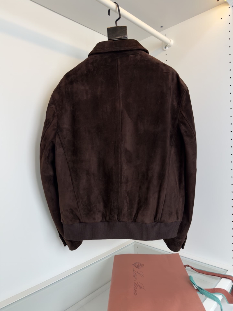 L0r0 P1ana outwear